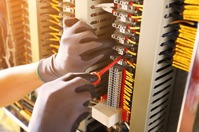 Find The Best Low Voltage Contractor And Installers Around You